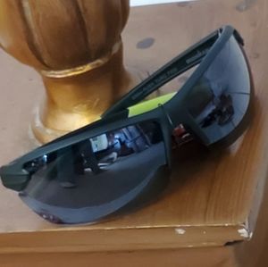 Foster Grant Iron Man men's active plastic frame sporty sunglasses black, green